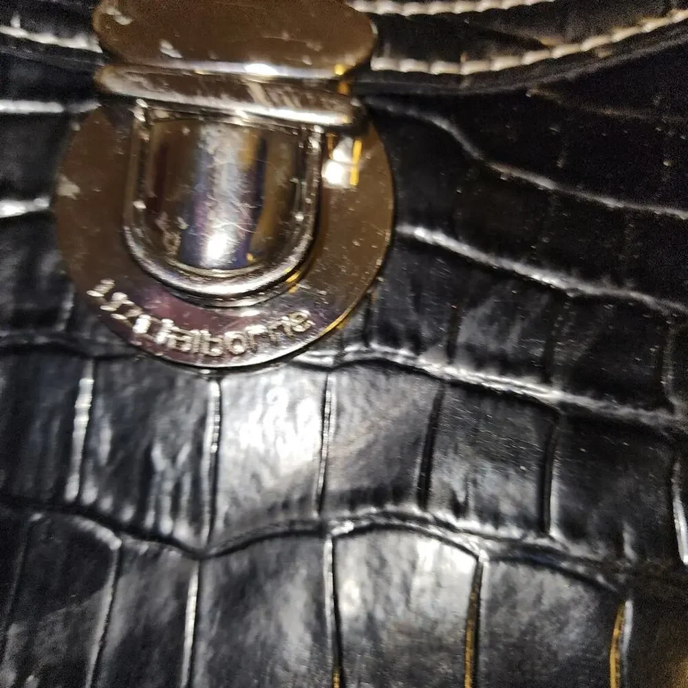 LIZ CLAIBORNE EUC FAUX ALLIGATOR BRIEFCASE BAG. KISS LOCK